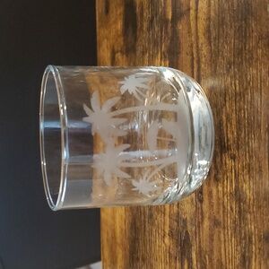 Hand Etched 390 ml Beverage Glass - Palm trees and beach scene